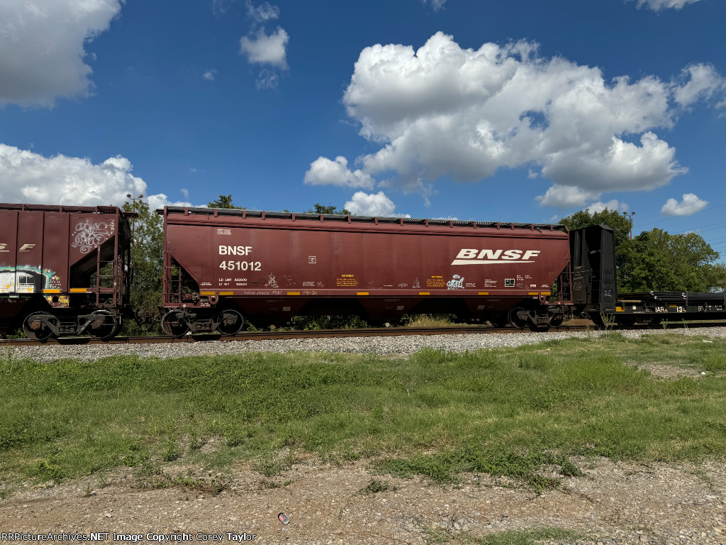 BNSF 451012